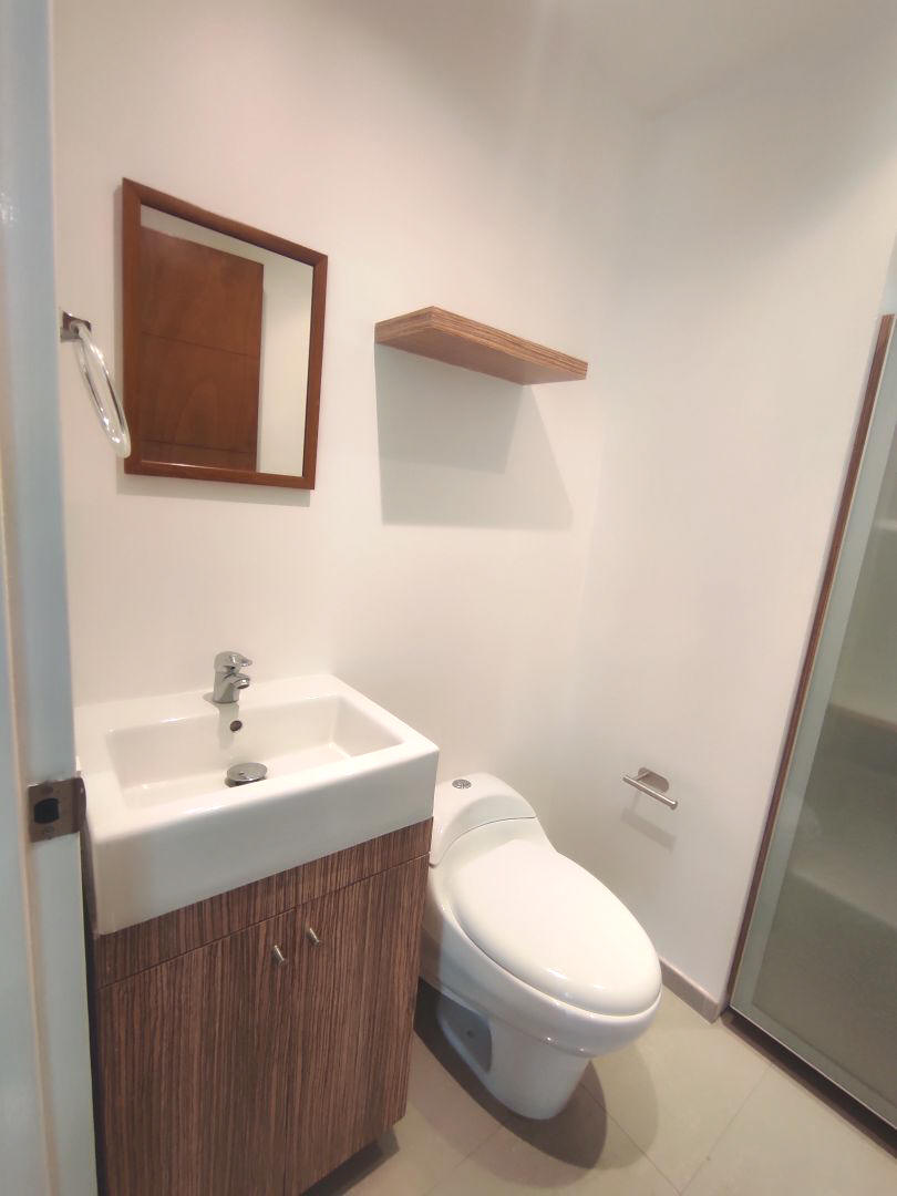 Venta apartamento en Los Bamb�es, La Boyera parte alta. Excelente conjunto ubicado en calle terminal con control de acceso, estricta seguridad. Zona muy tranquila con clima de monta�a y vistas panor�micas.