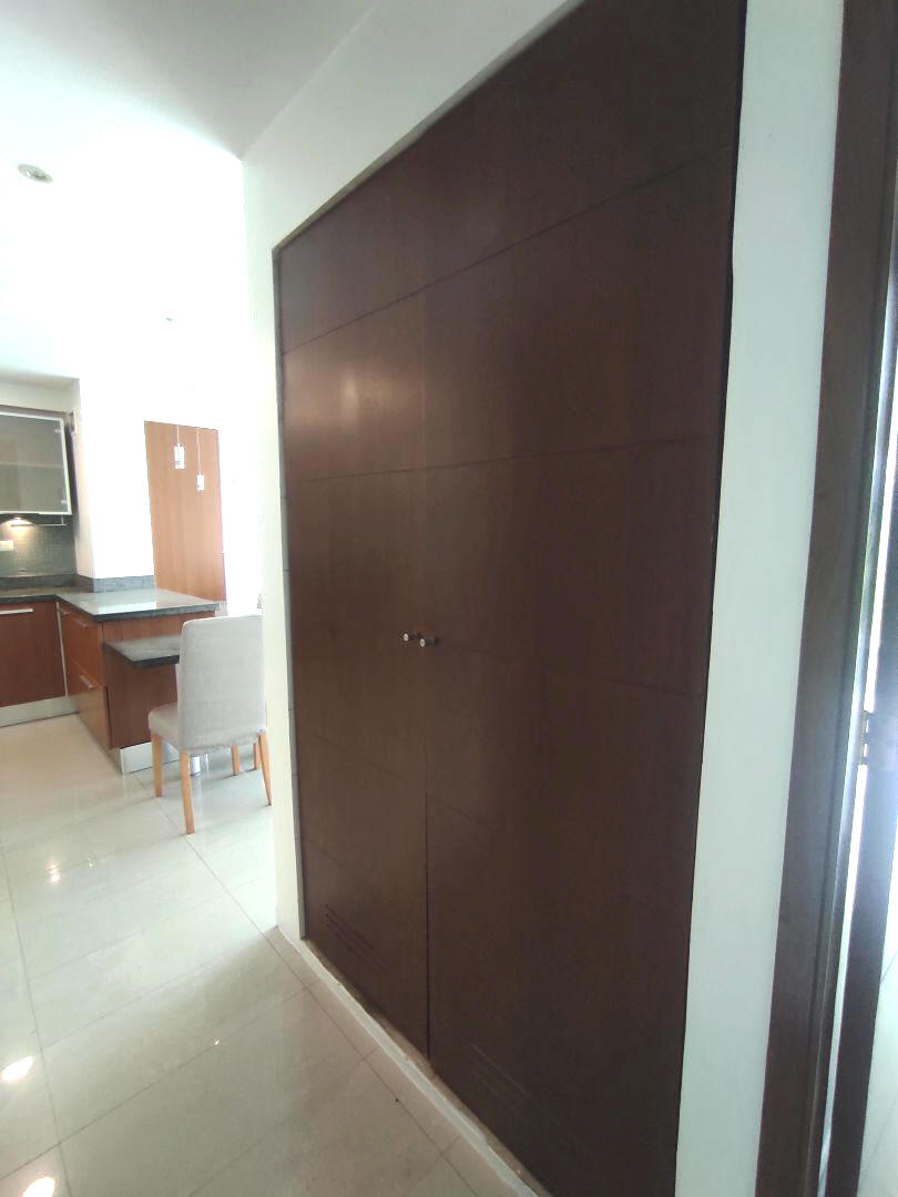 Venta apartamento en Los Bamb�es, La Boyera parte alta. Excelente conjunto ubicado en calle terminal con control de acceso, estricta seguridad. Zona muy tranquila con clima de monta�a y vistas panor�micas.