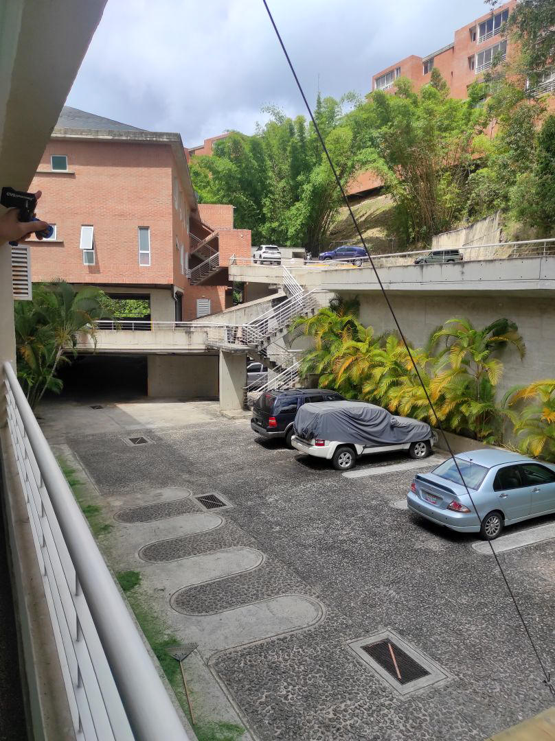 Venta apartamento en Los Bamb�es, La Boyera parte alta. Excelente conjunto ubicado en calle terminal con control de acceso, estricta seguridad. Zona muy tranquila con clima de monta�a y vistas panor�micas.