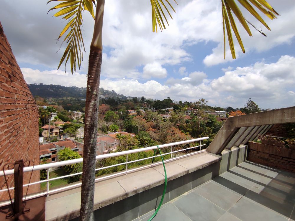 Venta apartamento Pent-House en El Hatillo, zona de La Unin, a menos de 5 minutos de la entrada a La Lagunita, apartamento PH triplex, actualizado, listo 
