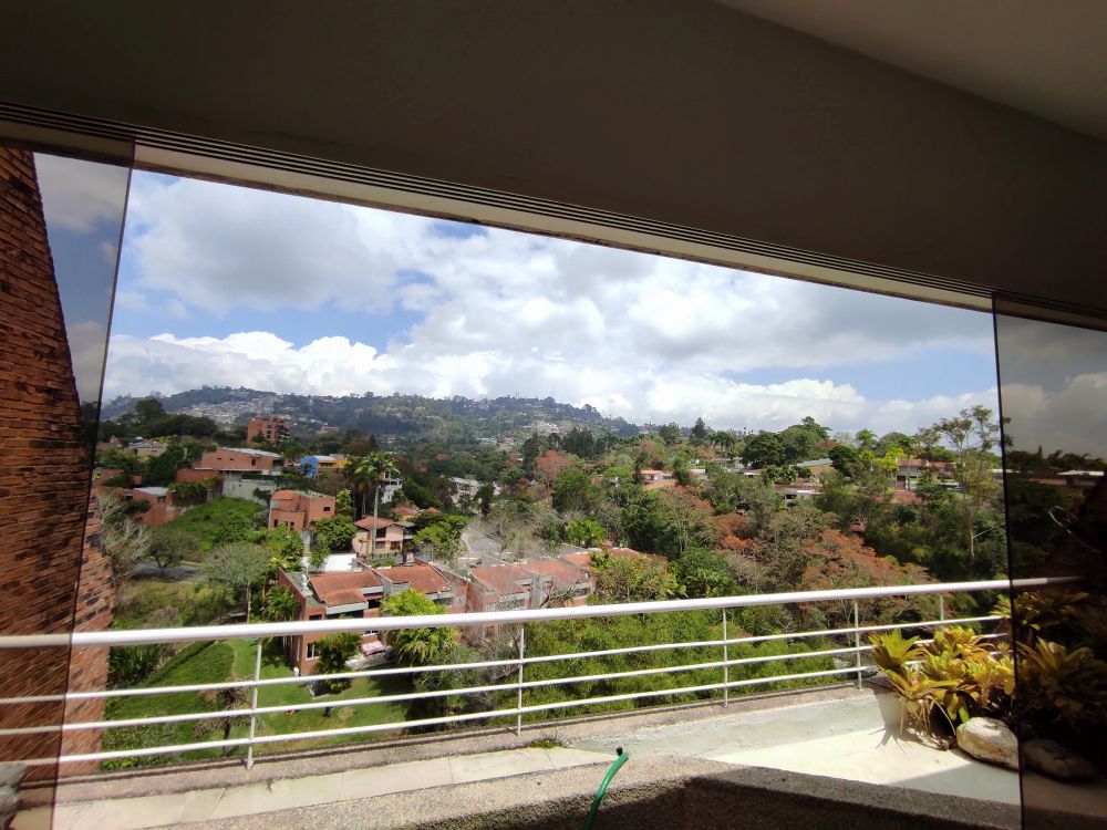 Venta apartamento Pent-House en El Hatillo, zona de La Unin, a menos de 5 minutos de la entrada a La Lagunita, apartamento PH triplex, actualizado, listo 